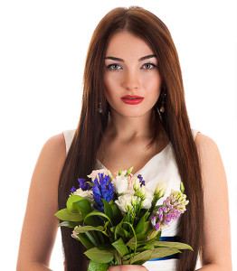 Straight-and-Sleek-hair-for-a-wedding