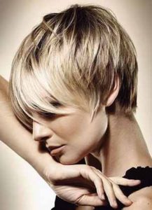 blonde layered pixie hairstyle