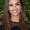 Jessica Alba One length cut