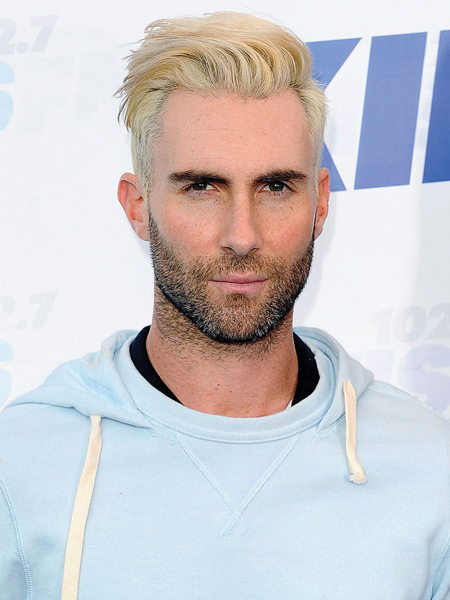 Adam Levine's new cornrow mohawk sparks outrage on Twitter