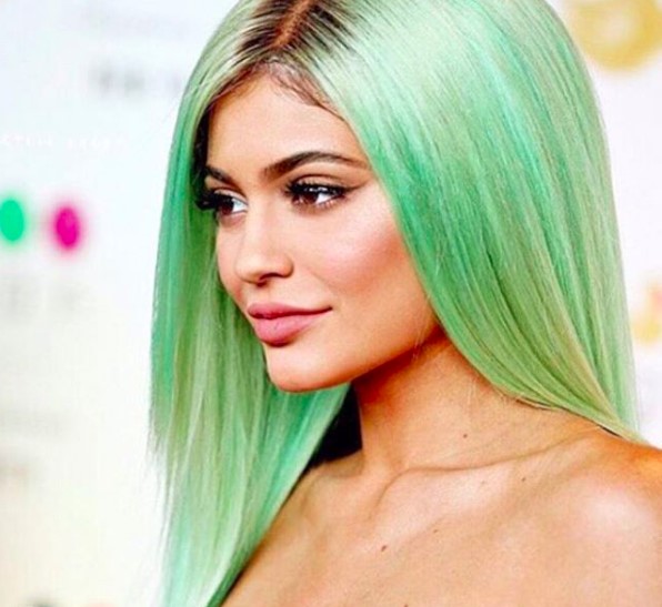 Celebrity green hair