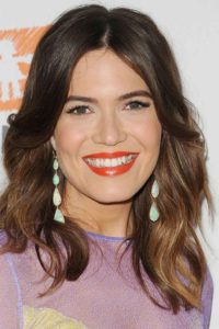 brown hair with ombre ends