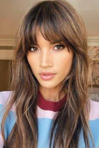 Fun and Flirty Blonde Highlights