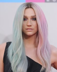 Bended unicorn hair