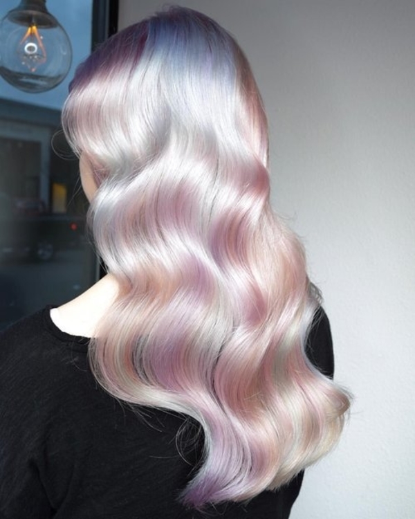 Unicorn hair colour trend